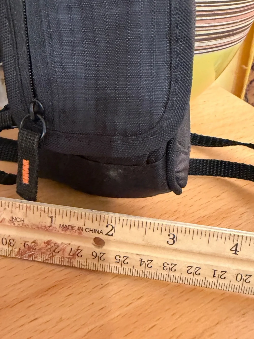 Lowepro Camera Bag Small Zip Pockets Black Shoulder Strap ELPH Coolpix Powershot